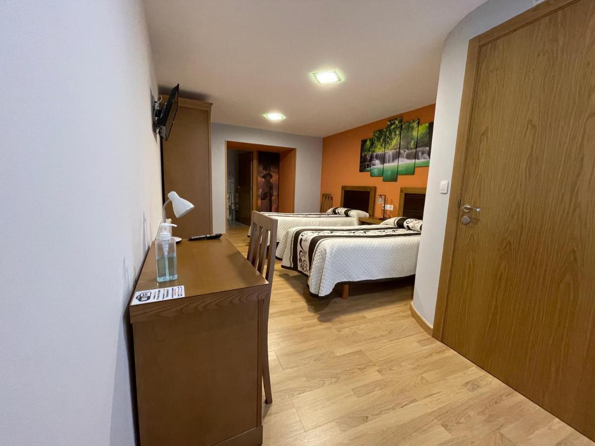 Habitaciones A Casa De Pepe Tríacastela Eksteriør billede